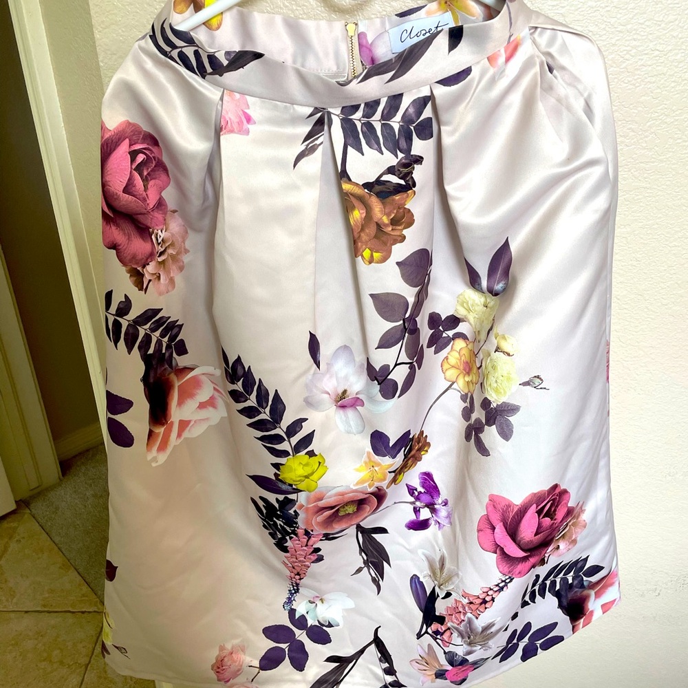 Full floral skirt with pockets